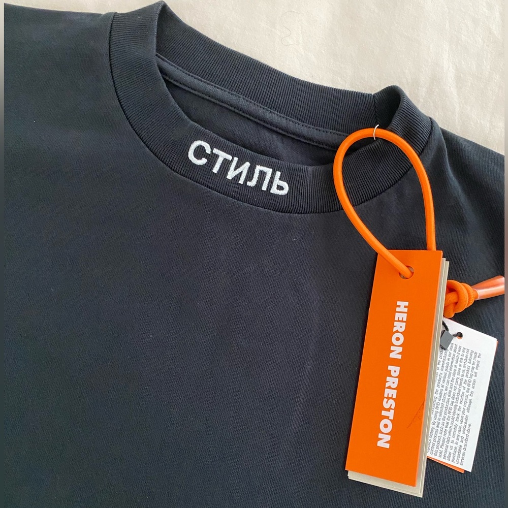 ❌SOLD❌HERON PRESTON T-SHIRT